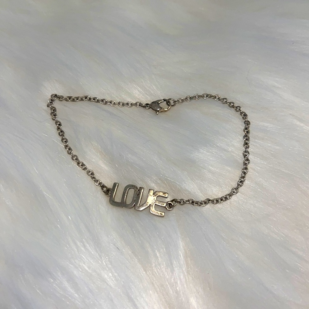 Bracelet